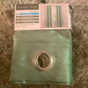 Light filtering curtains